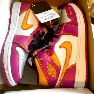 NWT Air Jordan 1 MID DOD - Day of the dead edition
